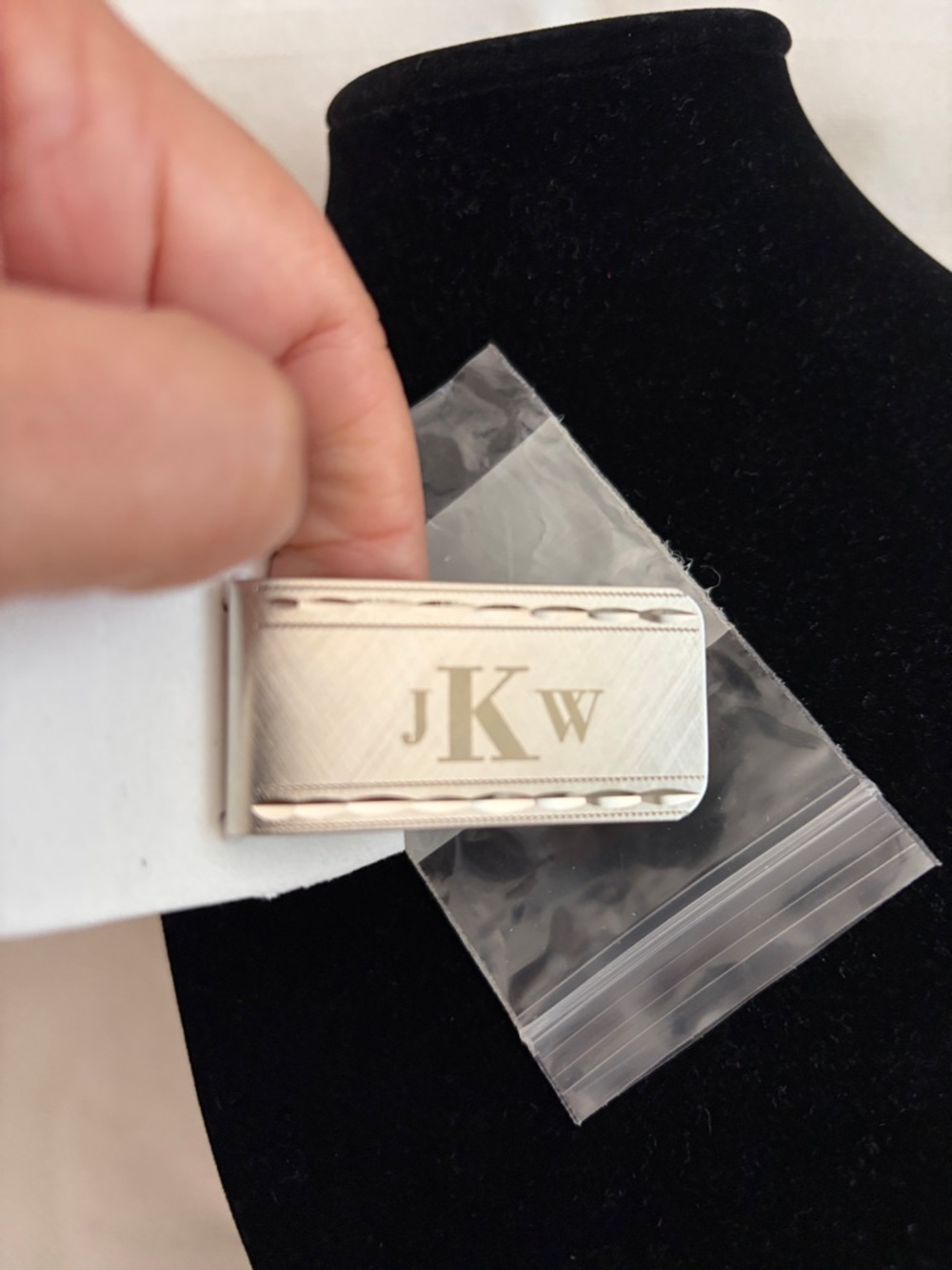 JKW Engraved Silver Money Clip - Silver - Picture 3 of 3